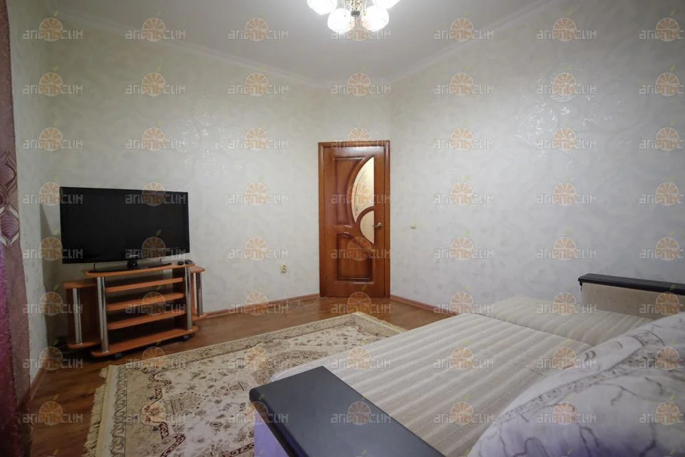 2-комн. квартира - Фото 2