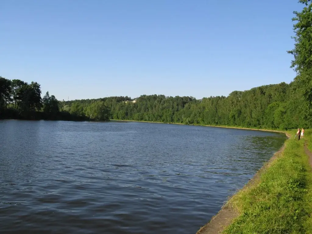 Участок на высоком берегу Москва - реки в Барвихе, Рублевка 5 км. - Фото 3