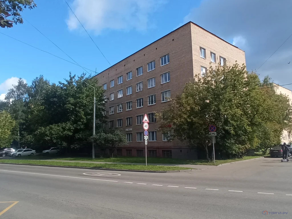 Продажа торгового помещения, ул. 50 лет Октября - Фото 1