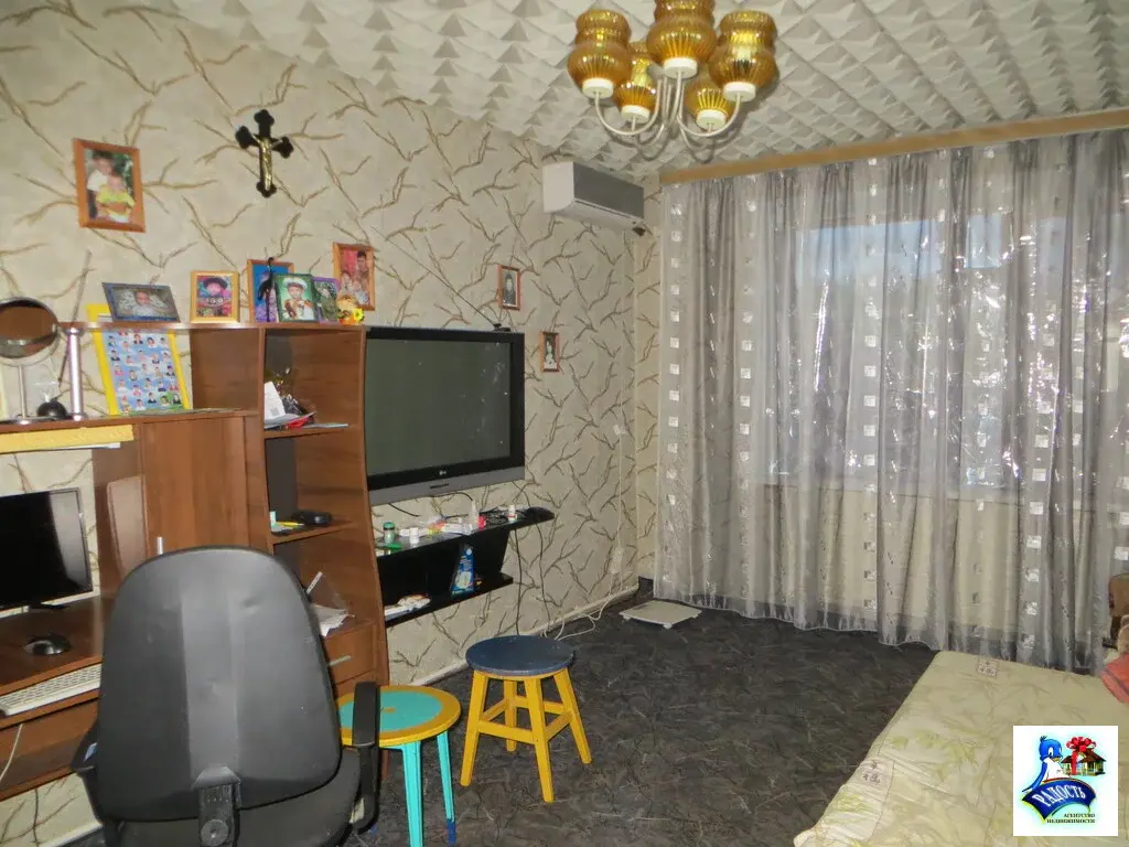 Продам таунхаус с большим двором и красивым садом - Фото 3