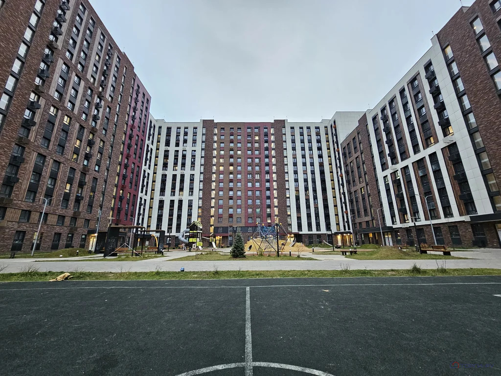 Продажа квартиры, проспект Куприна - Фото 1