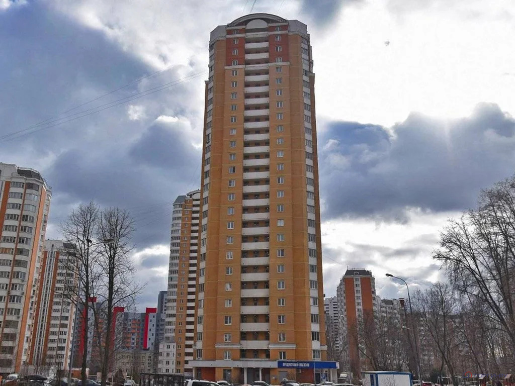 Продажа торгового помещения, Бескудниковский б-р. - Фото 0