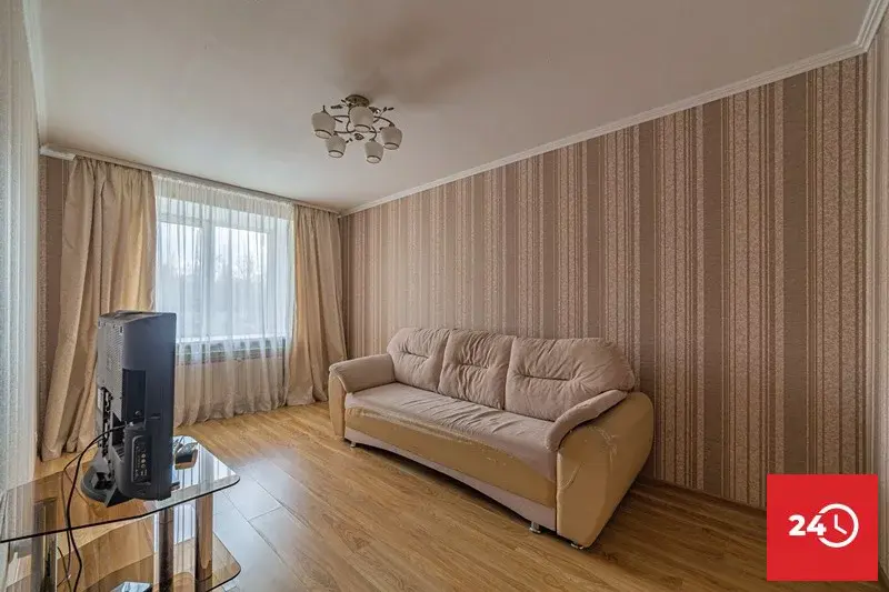 Продается 2 комнатная квартира в центре по улице Тарханова, 10 Маяк - Фото 14