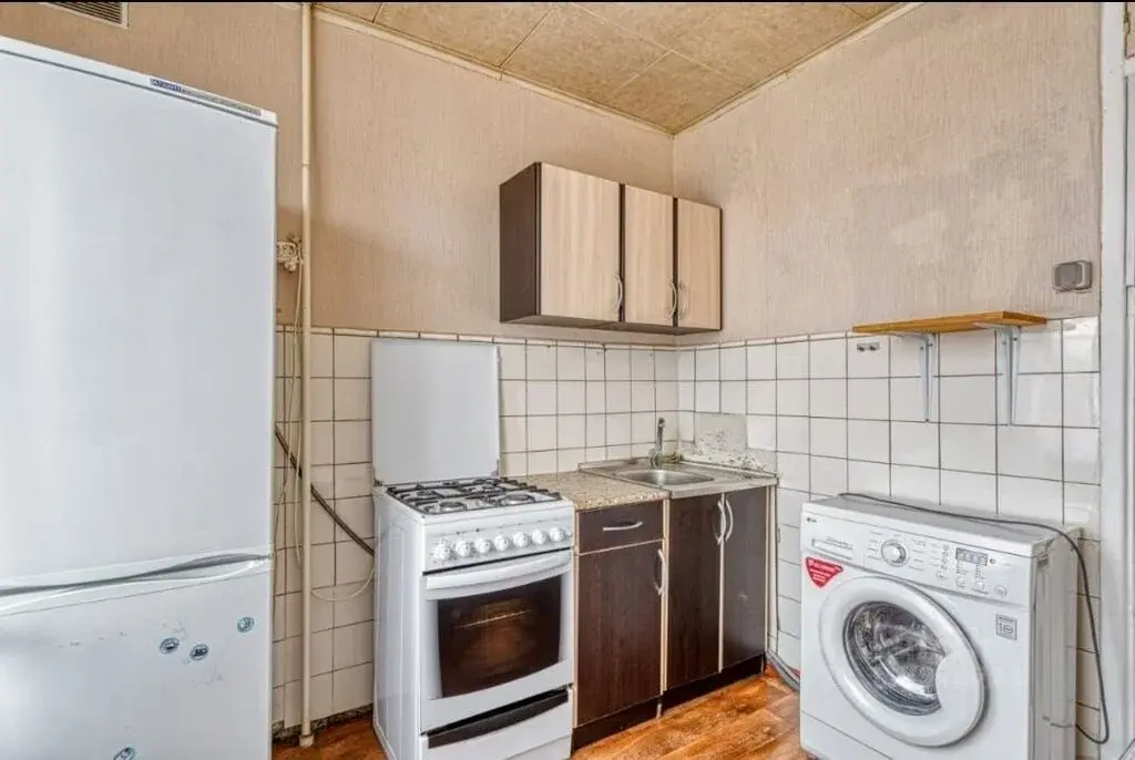 Продажа однокомнатной квартиры 32.6м Бирюлевская ул., 13К2, Москва, .. - Фото 1