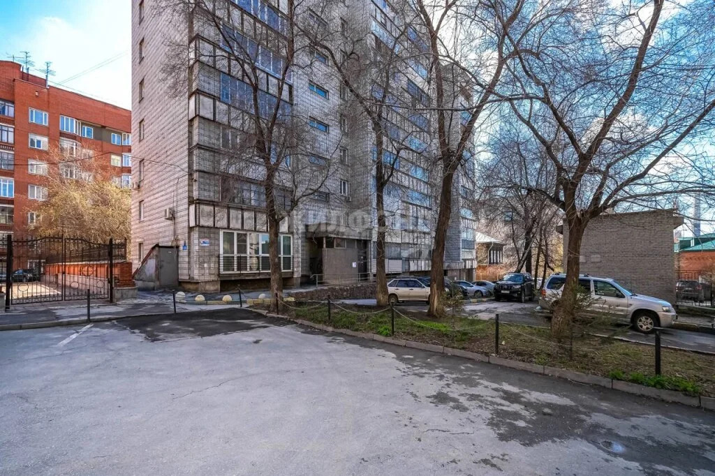 Продажа квартиры, Новосибирск, ул. Сибревкома - Фото 0