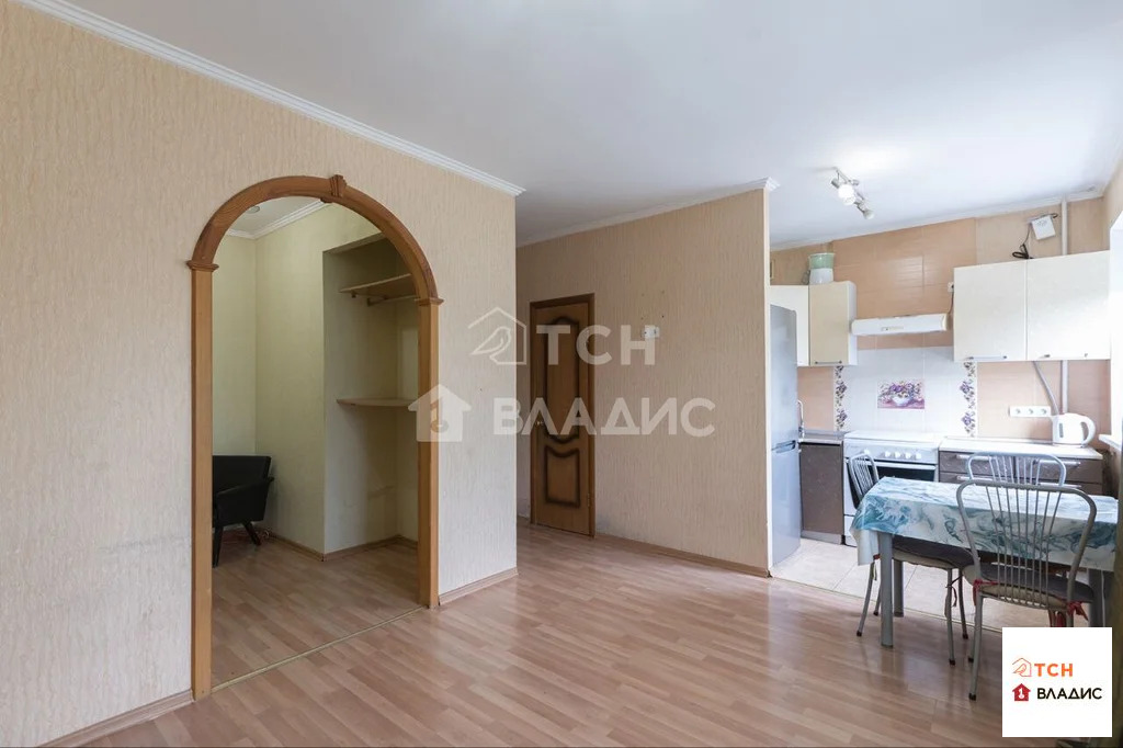 Продажа квартиры, Лесной, улица Титова - Фото 1