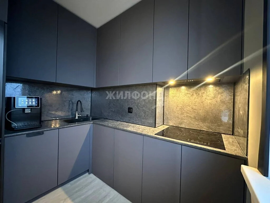 Продажа квартиры, Новосибирск, Кирова пл. - Фото 0