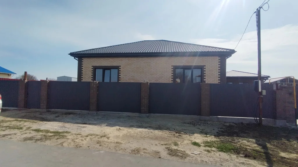 Продажа дома, Ильич, Темрюкский район, ул. Молодежная - Фото 1