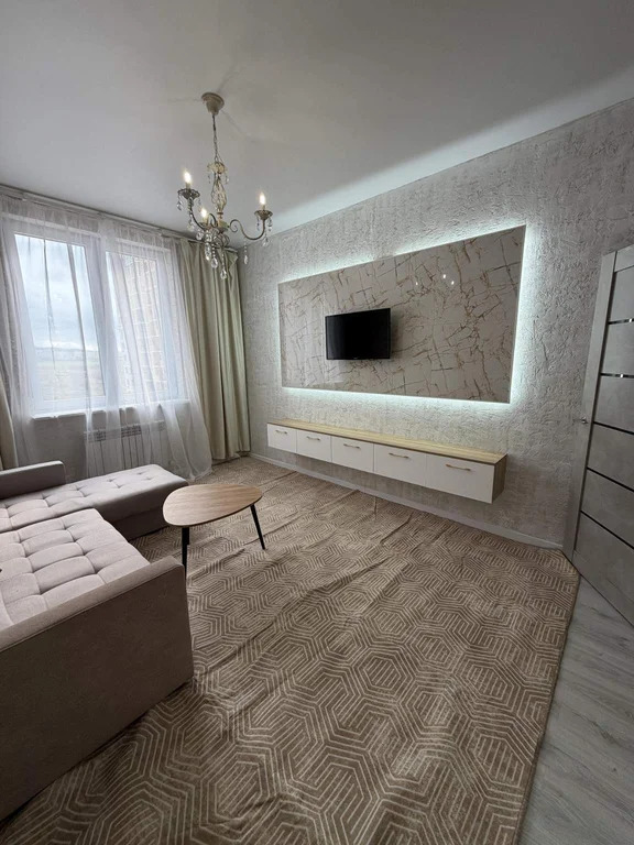 Продается 2-комн. квартира 52 кв.м. - Фото 1