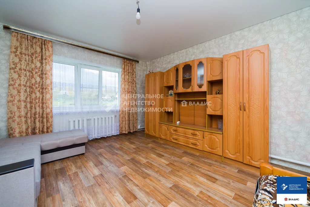 Продажа квартиры, Октябрьский, Михайловский район, Комсомольская улица - Фото 1