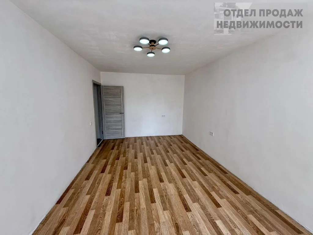 3-к Квартира - Фото 12