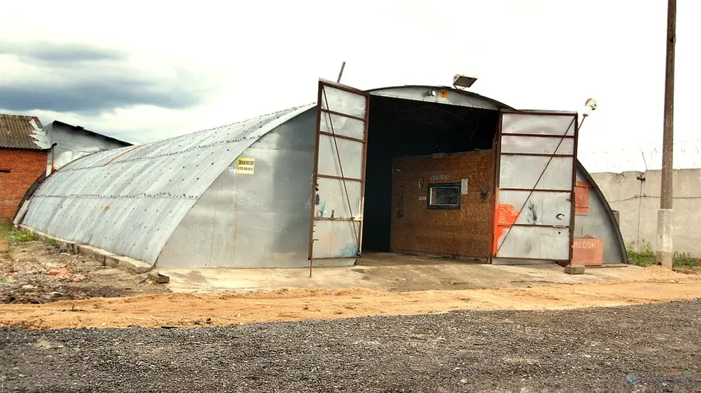 Сергиев посад московское шоссе 22а. Гаражи в новосибирске. Капитальное строение фото. Гараж гск роща. Аренда капитальных строений.