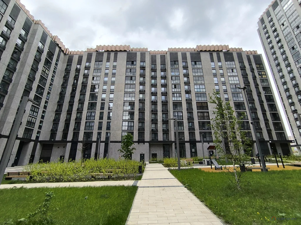 Продажа квартиры, Сиреневый б-р. - Фото 0