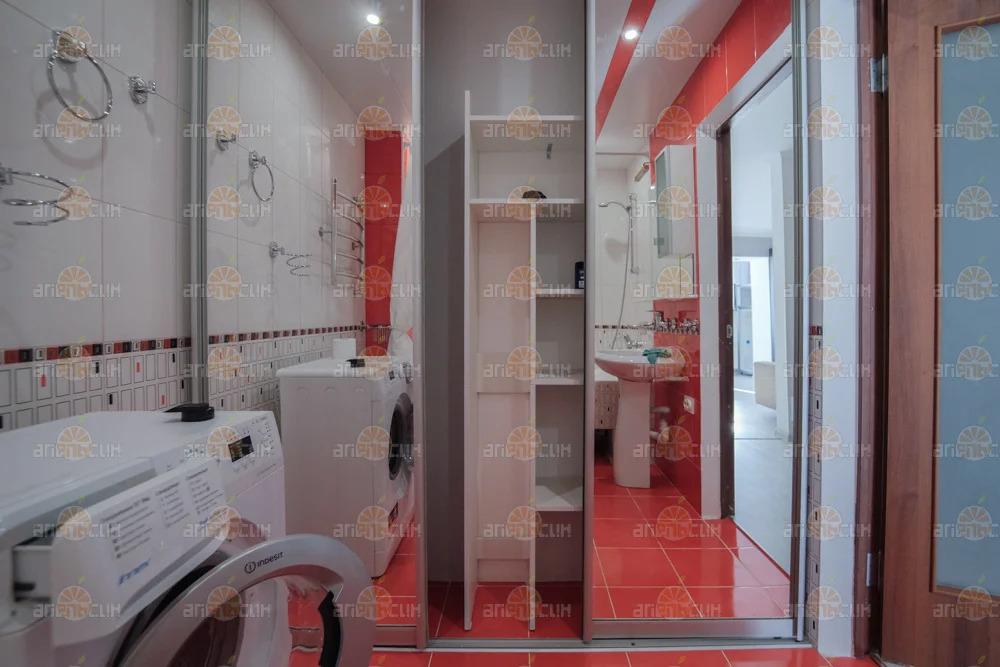 2-комн. квартира - Фото 11