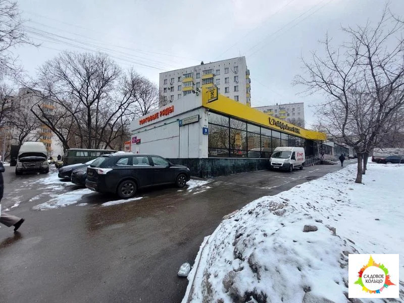 Предлагаем в аренду Торговые площади в густонаселённом жилом районе! П - Фото 0