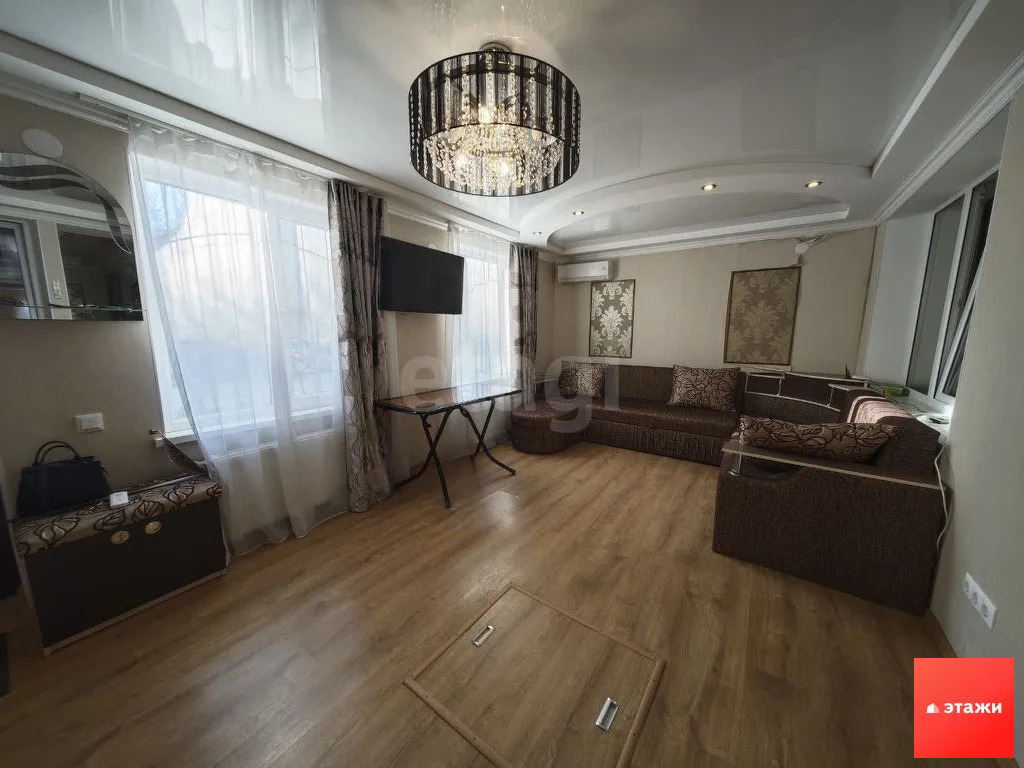 Продажа квартиры, Саки, ул. Строительная - Фото 1