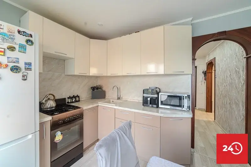 Продается 2 комнатная квартира по улице Аустрина, д.156 (р-н Север). - Фото 6