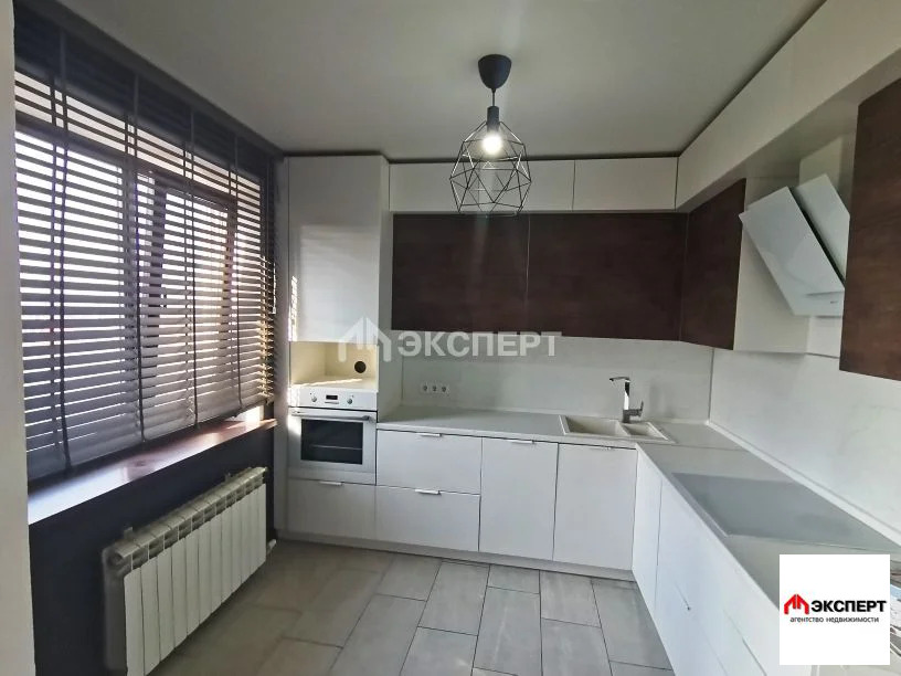 3-комнатная квартира, ул. Свердлова - Фото 1