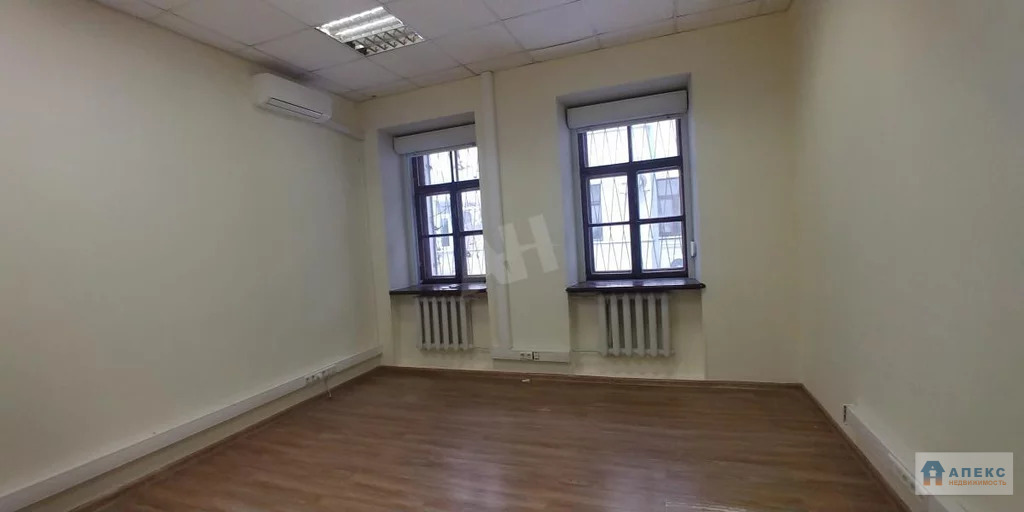 Аренда офиса 209 м2 м. Тургеневская в административном здании в . - Фото 1
