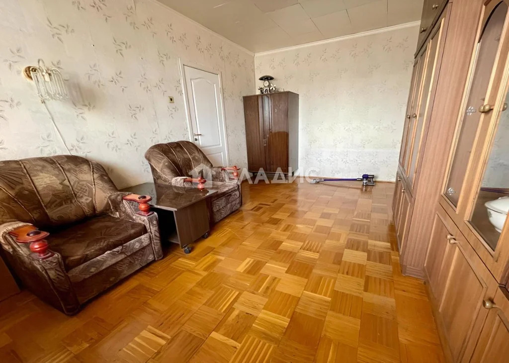 Москва, улица Раменки, д.11к3, 1-комнатная квартира на продажу - Фото 2