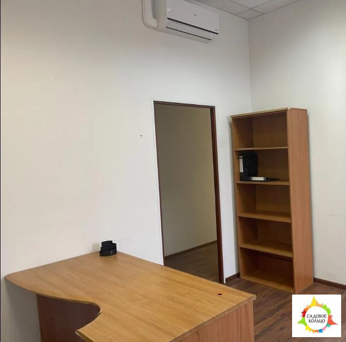 Н четвертом этаже офисное помещение 26 кв - Фото 3