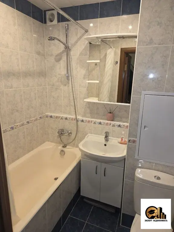 Сдается 1-комнатная квартира на длительный срок ул. Живописная - Фото 9