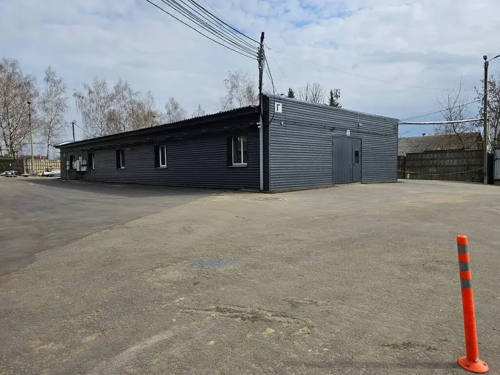 Аренда тёплого склада / производственного помещения 303 м2 - Фото 1