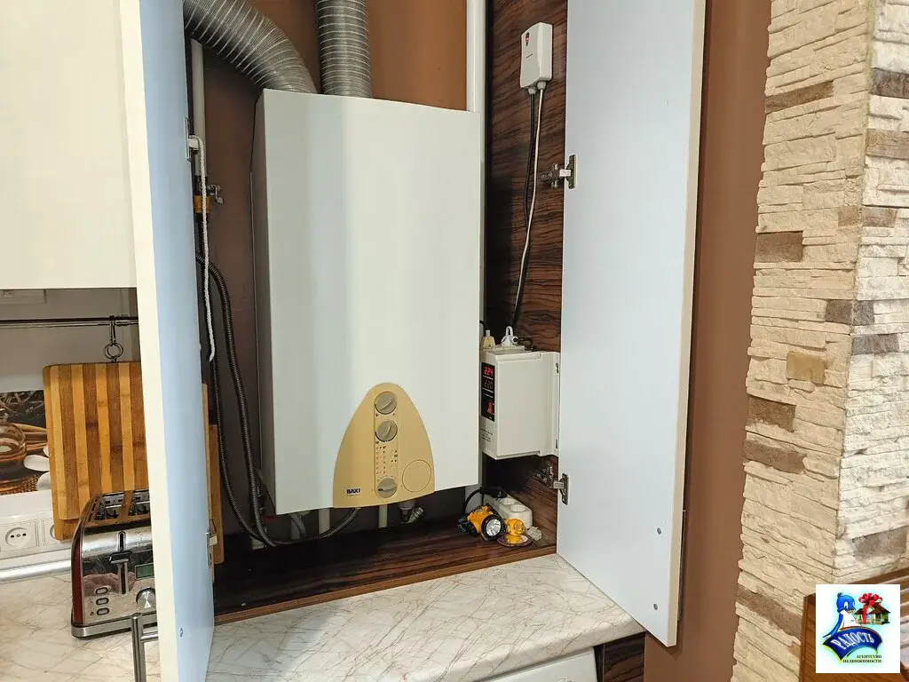 Продам двушку после ремонта с индивидуальным отоплением. - Фото 15