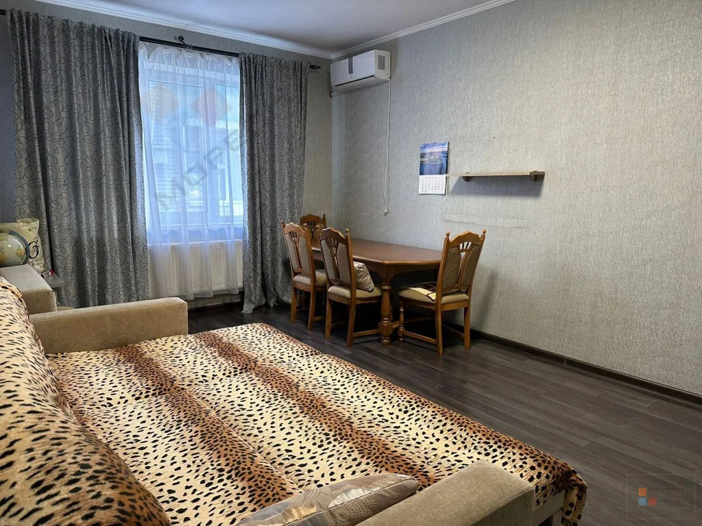 2-я квартира, 50.00 кв.м, 2/3 этаж, Молодежный, Апрельская ул, ... - Фото 1