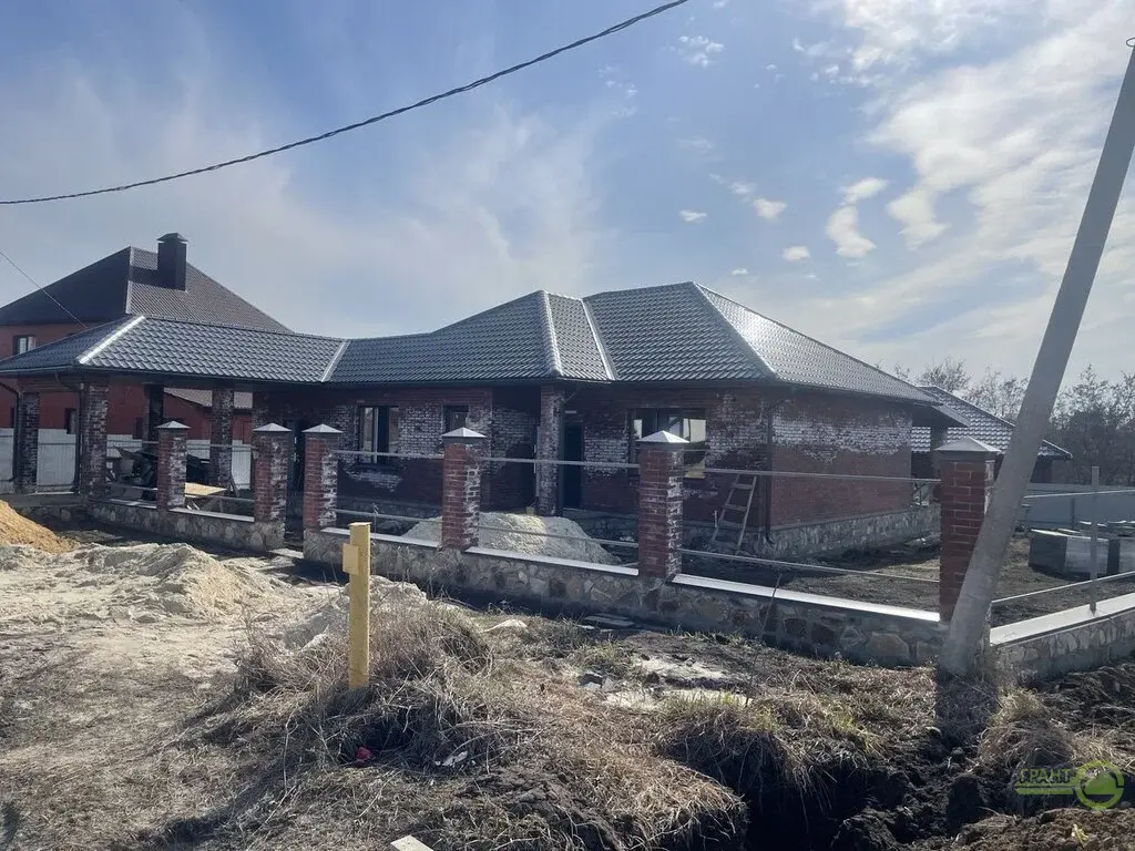 Новый дом с навесом в п. Майский -8 - Фото 9