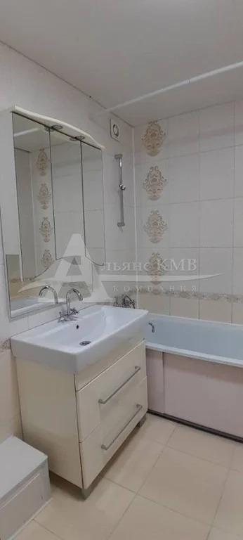 Продажа квартиры, Минеральные Воды, 40 лет Октября ул. - Фото 11
