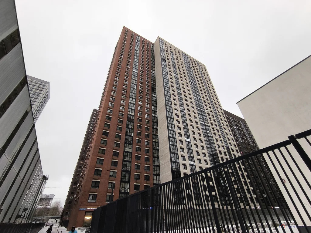 Продажа квартиры, ул. Михайлова - Фото 1