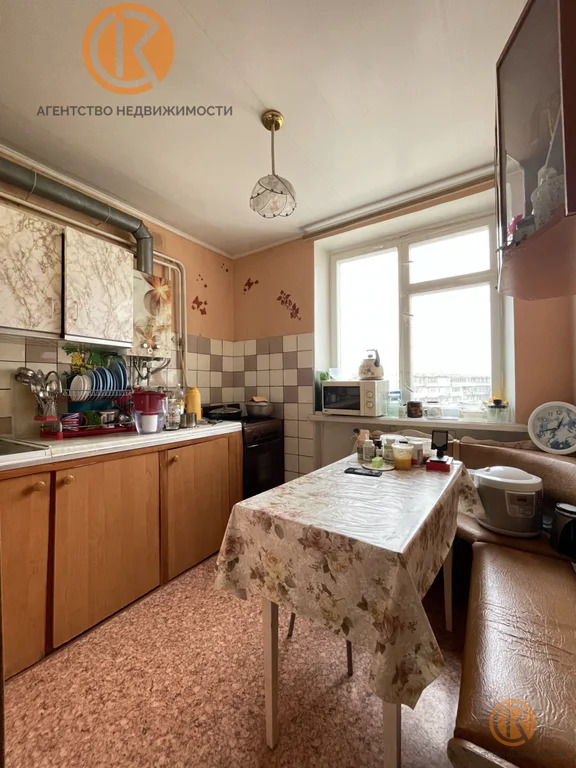 Продажа квартиры, Евпатория, им.60-летия ВЛКСМ ул. - Фото 0