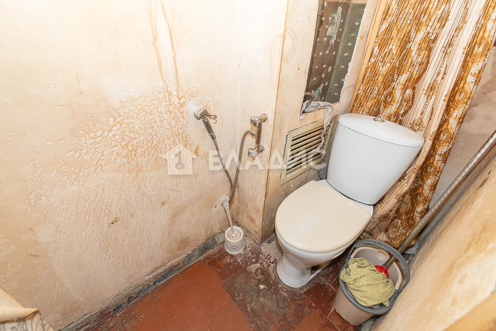 городской округ Владимир, улица Лакина, д.139, комната на продажу - Фото 1
