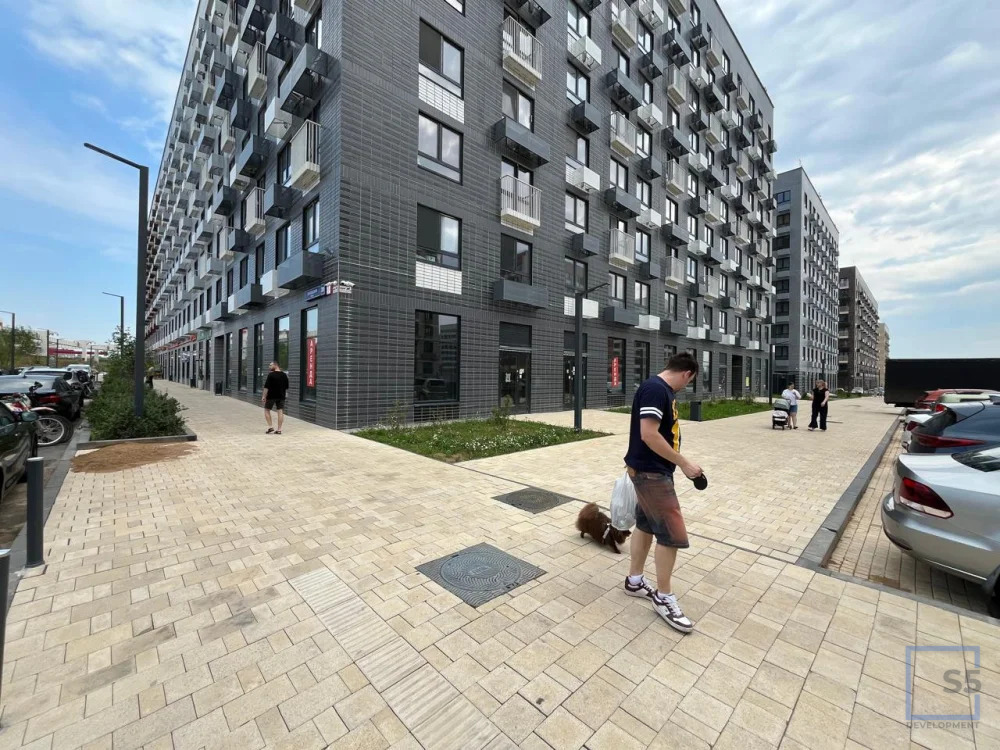 Аренда торгового помещения, м. Крылатское, посёлок Ильинское-Усово - Фото 1