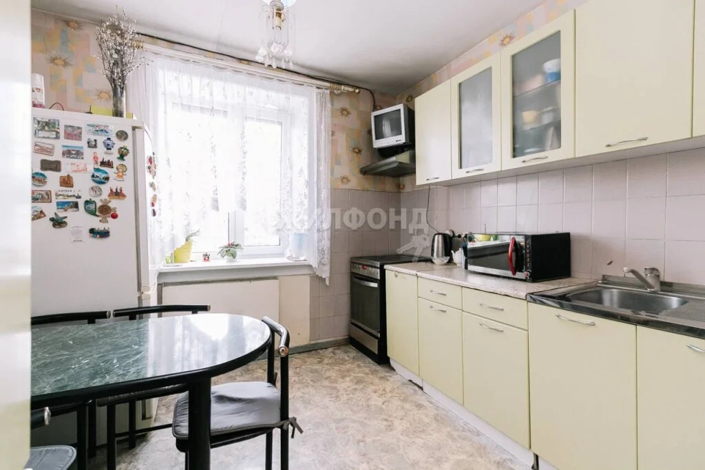 Продажа квартиры, Новосибирск, Сибиряков-Гвардейцев пл. - Фото 0