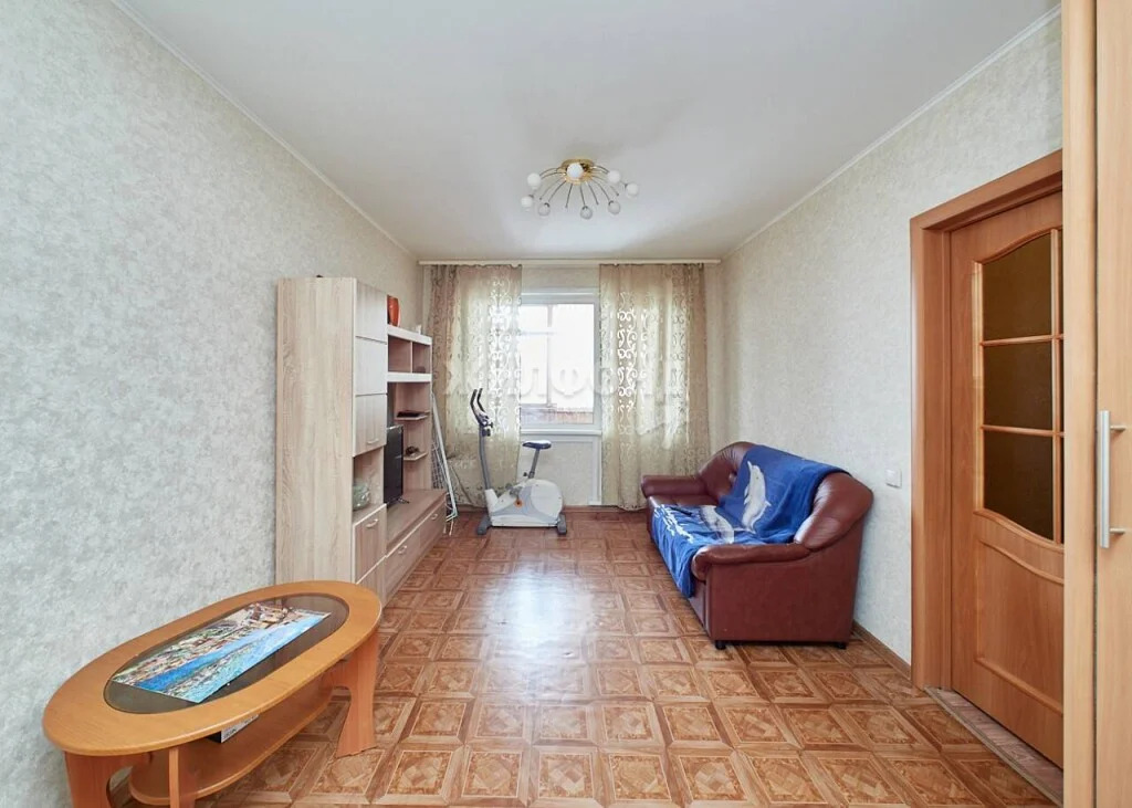 Продажа квартиры, Новосибирск, ул. Кошурникова - Фото 2