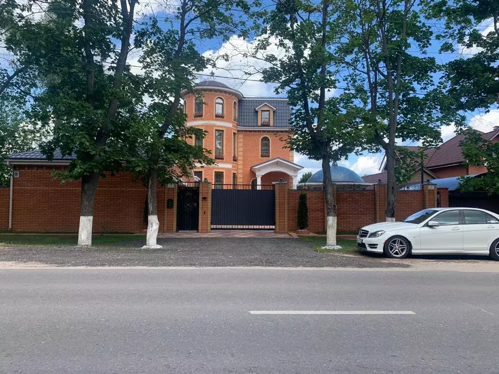 Дом на улице Хлебникова - Фото 1