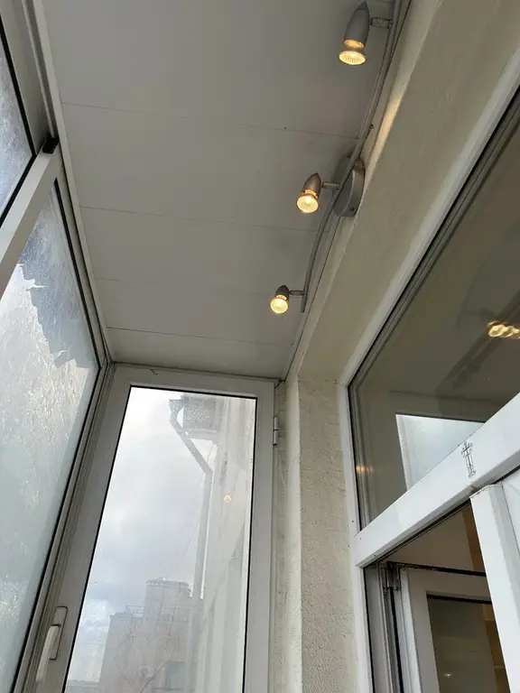 Трехкомнатную квартиру на ул.Космонавтов Общ.пл. 89 кв.м - Фото 29