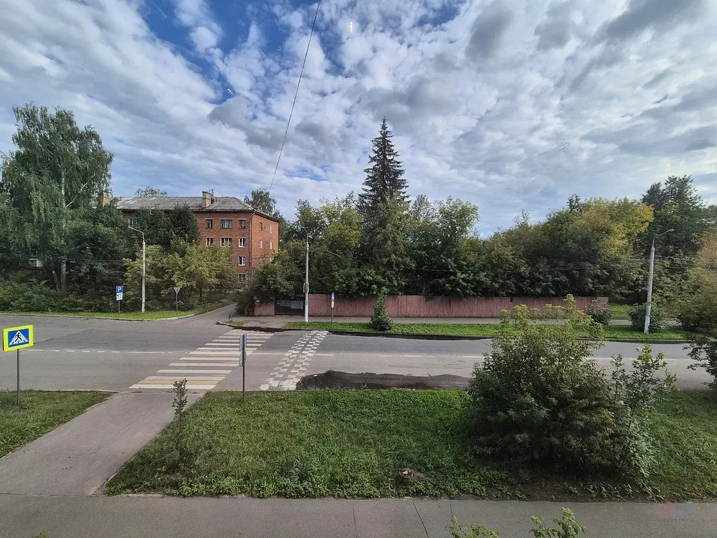 Комната 37 м2 в 4-к., 2/4 эт. - Фото 7