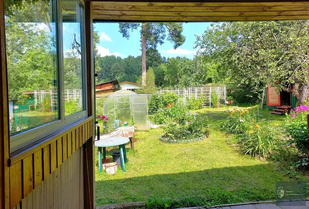 Уютная дача с мебелью и техникой на красивом, ухоженном участке. - Фото 17