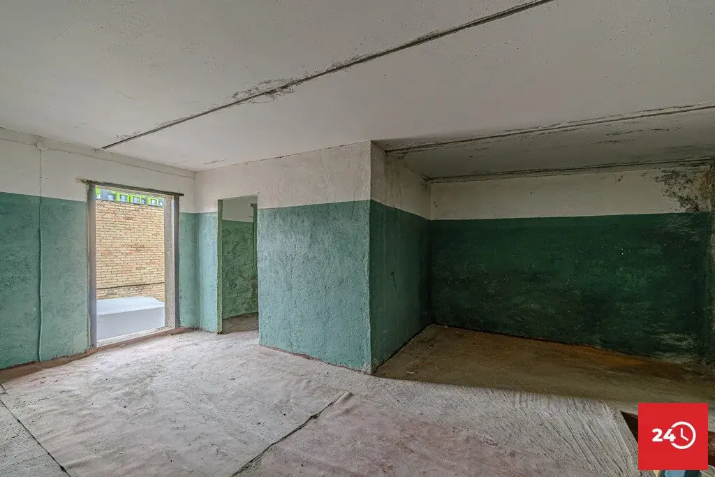 Продaется двухэтажний гaраж по ул. Собиновa 3Г за №175 Унивеpcaмoм. - Фото 4