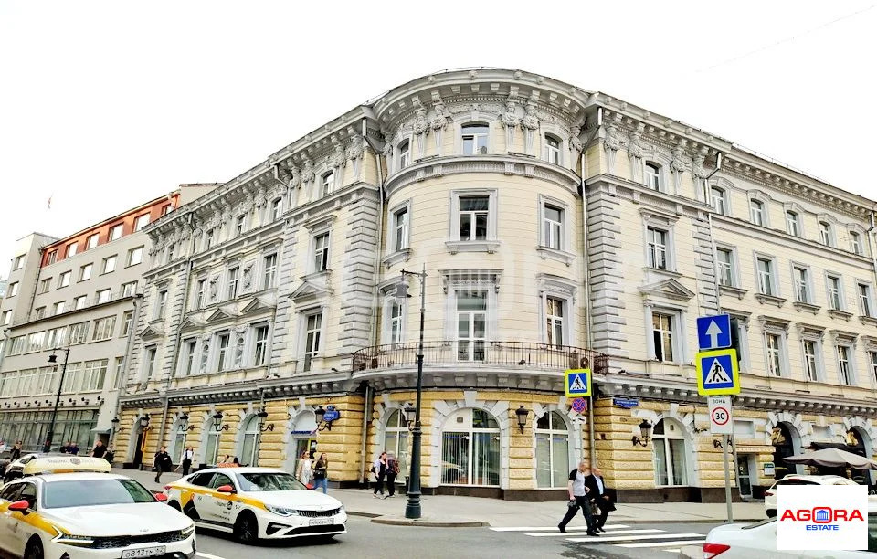 Аренда торгового помещения, м. Трубная, ул. Петровка - Фото 0