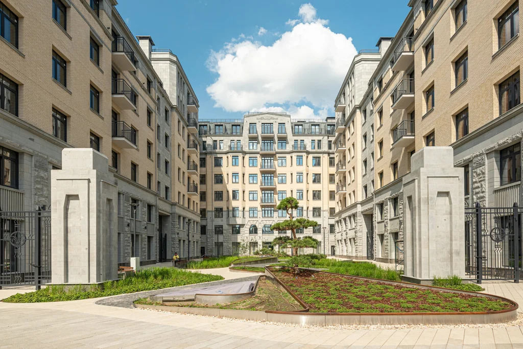 Продажа квартиры в новостройке, м. Петроградская, Карповки реки наб. - Фото 1