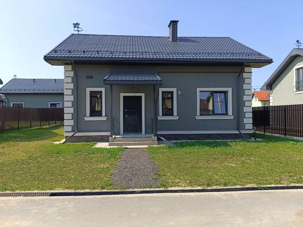 Коттедж 156 м2 с отделкой на участке 6 сот. - Фото 1