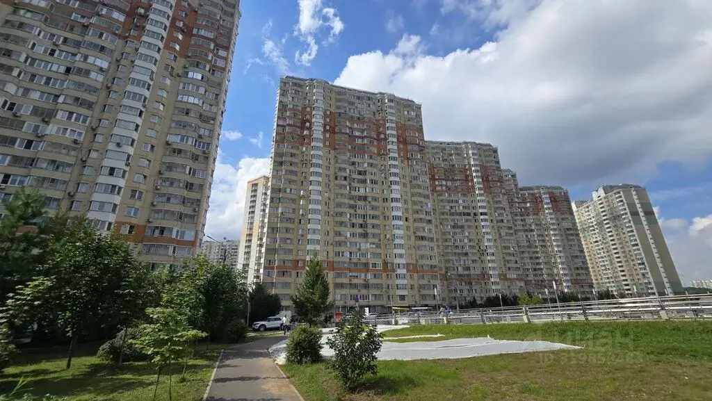 Продаю трехкомнатную квартиру 76.5м бул. Красногорский, 28, ... - Фото 10