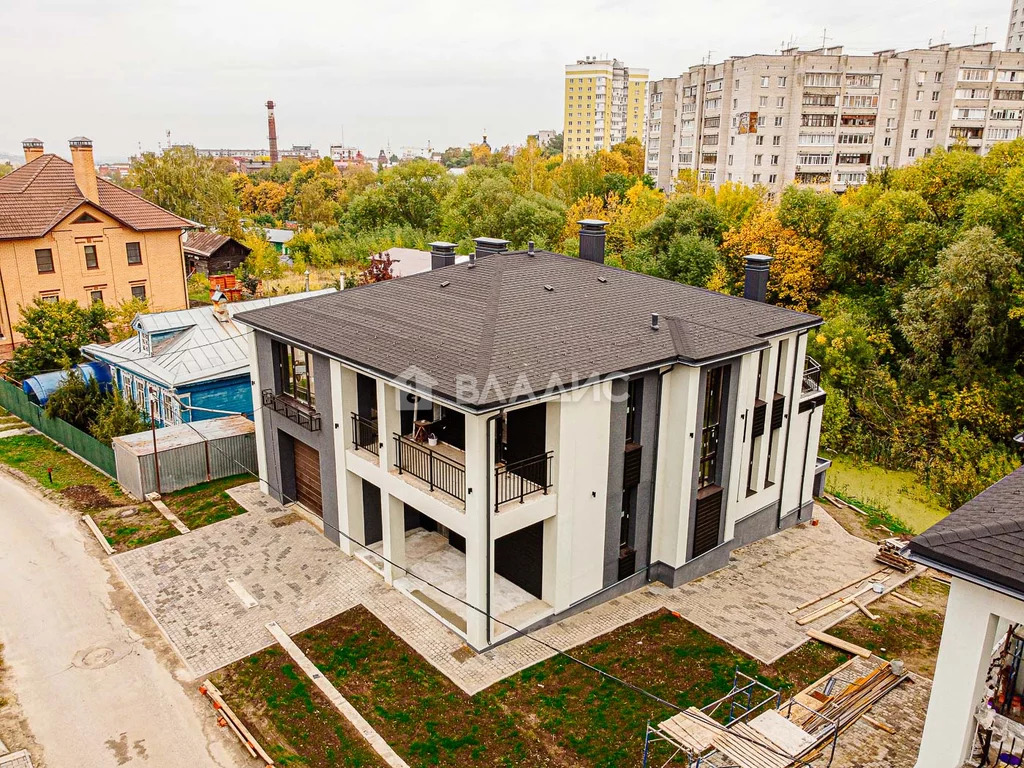 Городской округ Владимир, Владимир, Октябрьский район, Бакулинская .,  Купить дом в Владимире, ID объекта - 505941686