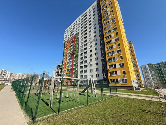 Продам двухкомнатную (2-комн.) квартиру, Цветочная (Советский) ул, ... - Фото 2
