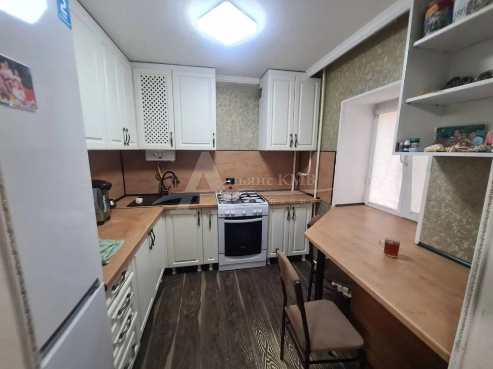 Продажа квартиры, Георгиевск, ул. Калинина - Фото 1