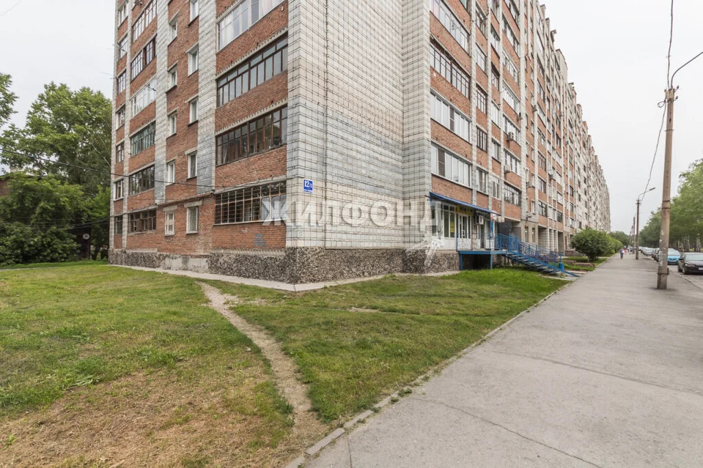 Продажа квартиры, Новосибирск, Героев Революции пр-кт. - Фото 3